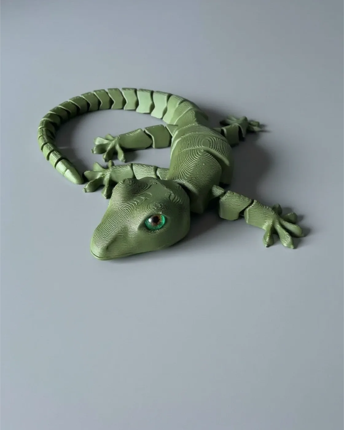 Flexi Gecko — Шарнирная игрушка-ящерица — фото 1