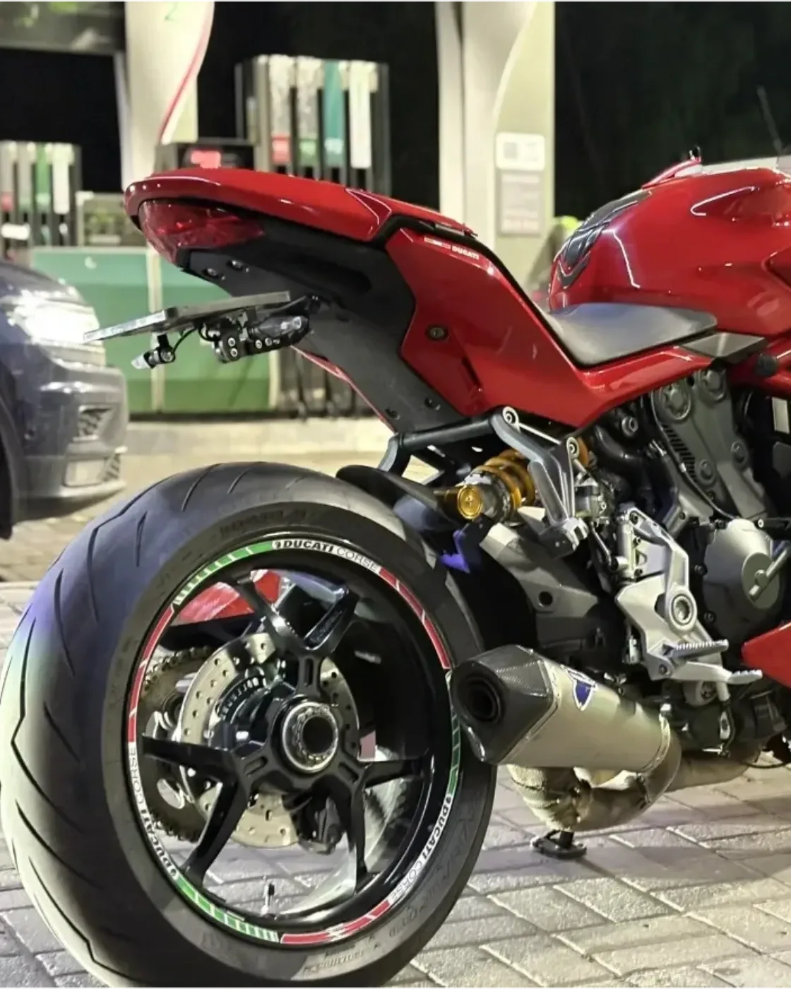 Заглушка заднего хвоста на мотоцикл DUCATI 939 — фото 2