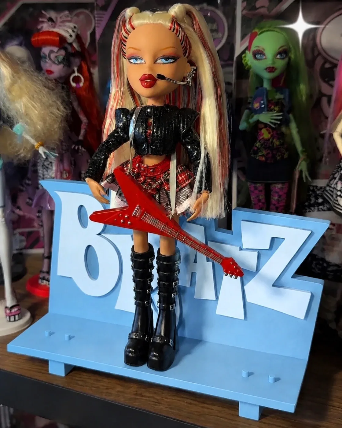 Полочка BRATZ голубая — фото 6